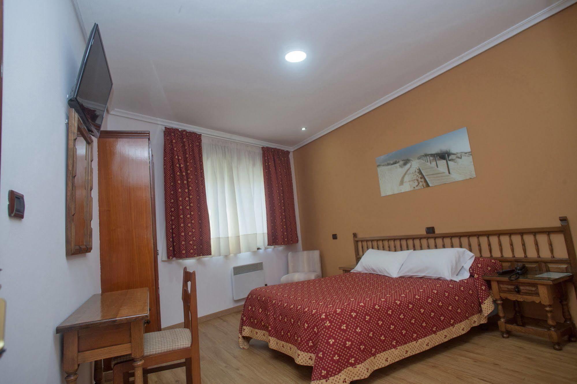 Hospedium Hotel La Marina Costa Da Morte เซ ภายนอก รูปภาพ