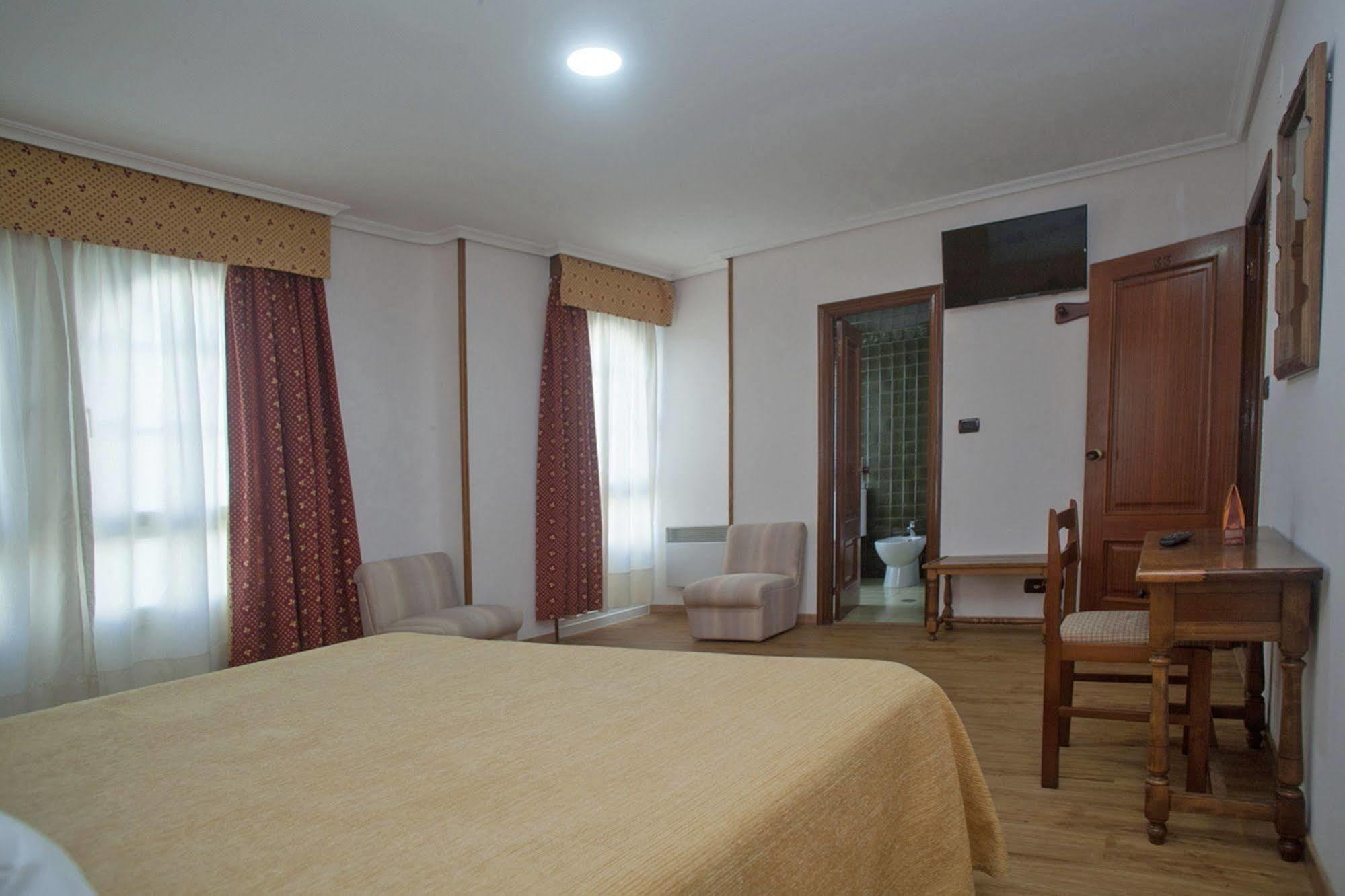 Hospedium Hotel La Marina Costa Da Morte เซ ภายนอก รูปภาพ
