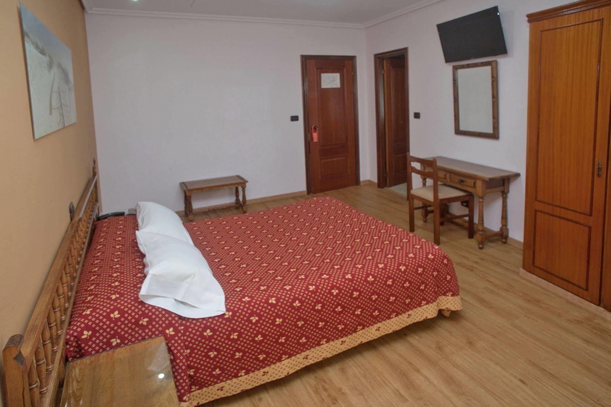 Hospedium Hotel La Marina Costa Da Morte เซ ภายนอก รูปภาพ