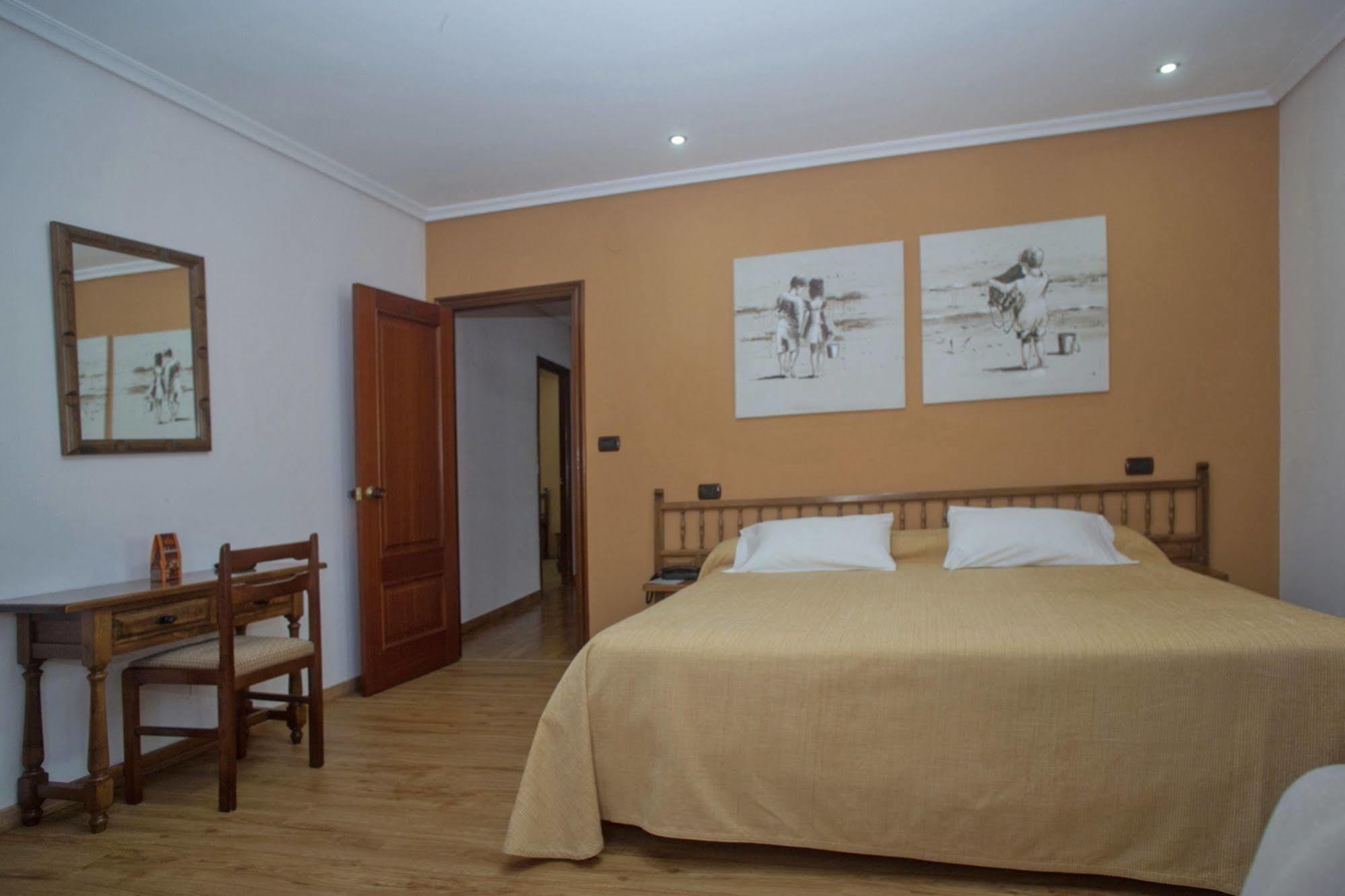 Hospedium Hotel La Marina Costa Da Morte เซ ภายนอก รูปภาพ